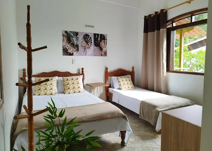 Suites Verdemar Pereque-Acu